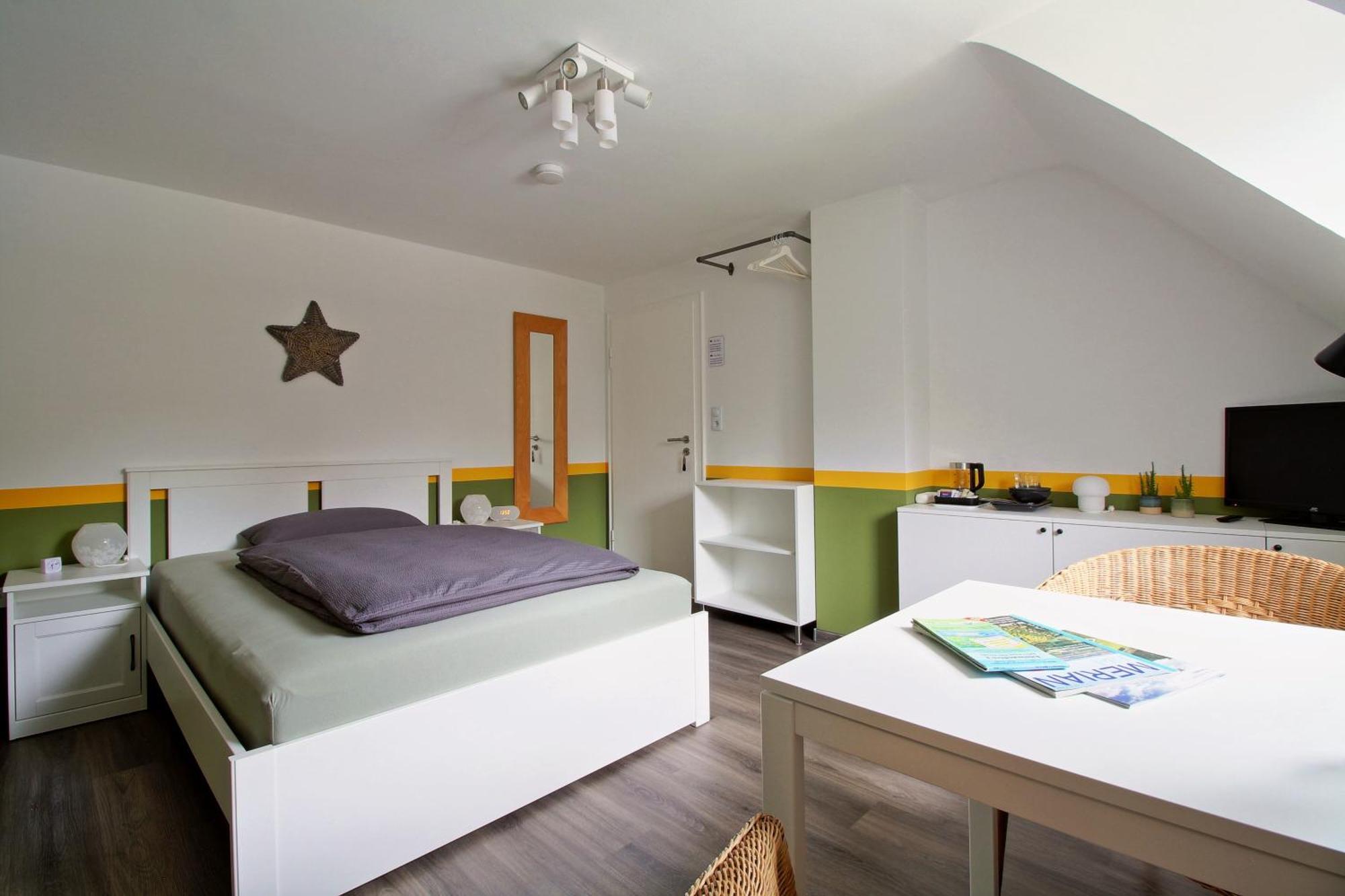 Toms Gaestehaus Schleiden Quarto foto